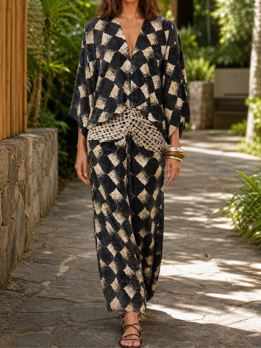 Sidonie - Sophisticated Flair