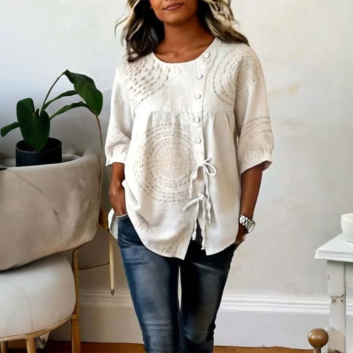 Remedios™ | Vintage Blouse with Laces and Handmade Print
