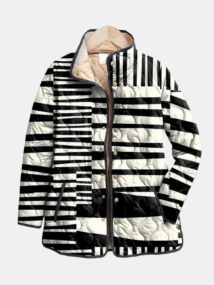 MIREN | BLACK AND WHITE ABSTRACT QUILTED JACKET