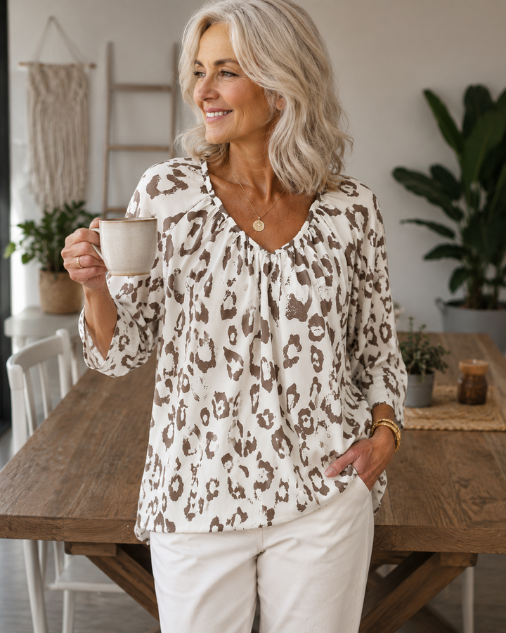 Viviane - Timeless Charm